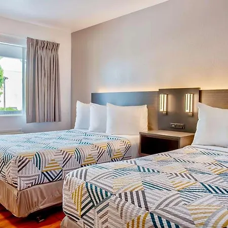 Mimosa Guest house *
