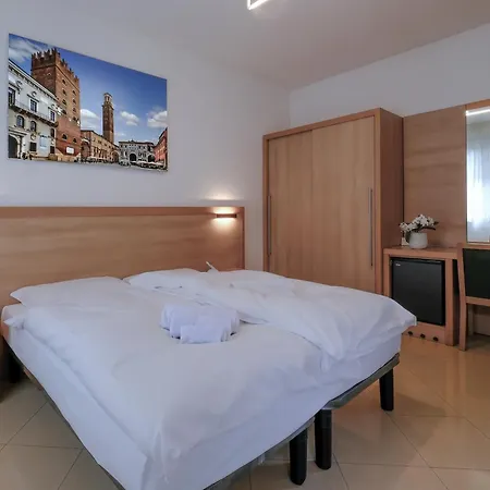 Guest house Mimosa *