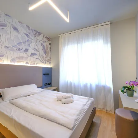 Mimosa Guest house Verona